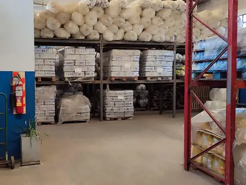 Galpon en Alquiler 20  mts Fondo