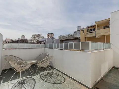 Depto Tipo Casa en Venta de 3 ambientes