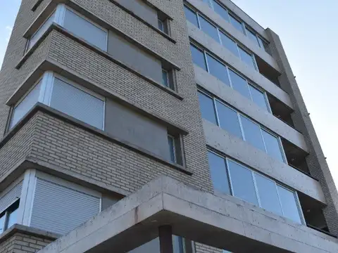 Departamento en Alquiler en Haedo, $ 580.000