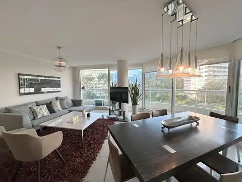 ALQUILER ANUAL 4 DORMITORIOS GARAJE PUNTA DEL ESTE