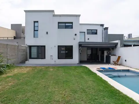 Casa en Venta de 4 dormitorios