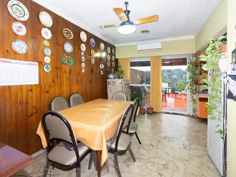 Local en Venta en Villa Maipu, USD 250.000
