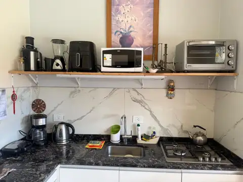 Casa 2 ambientes con 1 baño