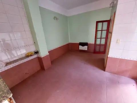 Casa en Venta en Valentin Alsina, USD 270.000