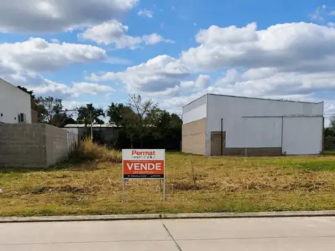 LOTE SOBRE AV REPUBLICA ARGENTINA