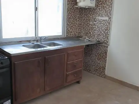 Rosario 1700, Piso 1°