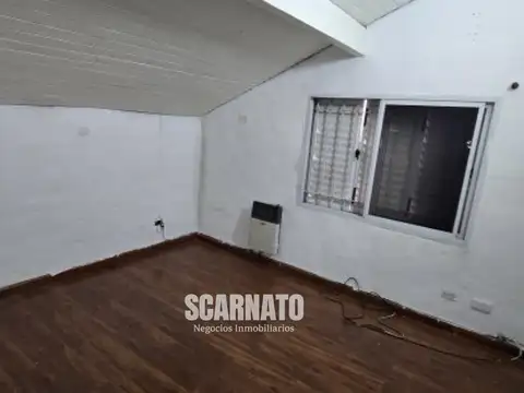 Depto Tipo Casa en Venta de 4 ambientes
