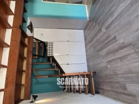 Depto Tipo Casa 4 ambientes con 2 baños