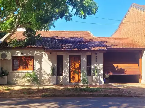 CF1320 - CASA APTA CRÉDITO HIPOTECARIO - 3 DORMITORIOS - AV. LAS HERAS Y LÓPEZ Y PLANES