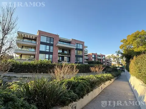 Urbana Las Lomas, Neyer al 2900