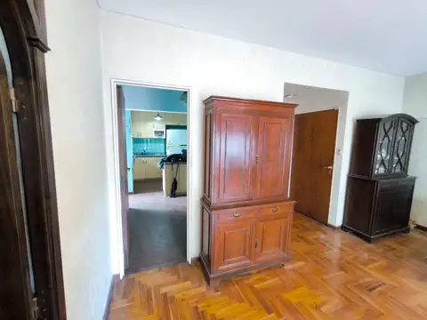 Departamento 4 ambientes con 2 baños