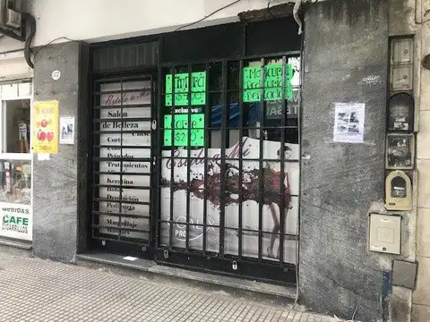 Alquiler De Local 27 Mts Superficie Sobre Avda San Martin Excelente Ubicacion 