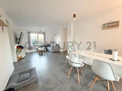 Departamento en Alquiler con 1 cocheras