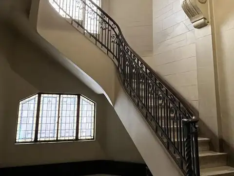 Departamento 5 ambientes con 2 baños