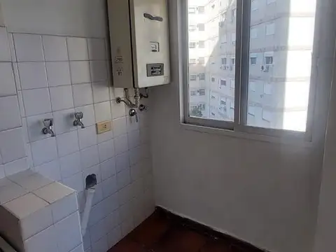 Departamento en Alquiler en Wilde, $ 700.000