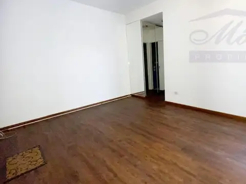 Depto Tipo Casa en Alquiler en Villa Urquiza, $ 840.000