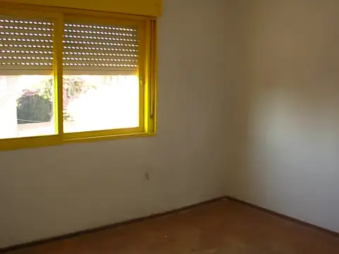 Depto Tipo Casa en Alquiler en Santa Fe, $ 650.000