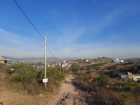 Lote a la venta en Estancia Vieja. (L294)