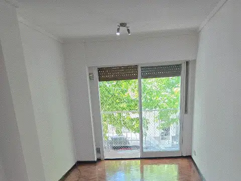 Exclente 3 amb 53 Mtr Cub, Balcon 7 Mtrs2 al Frente, Muy Buena Ubic a Mtr Riv/Est v. Luro