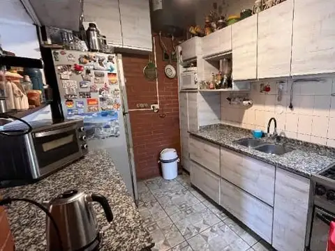 Casa 3 ambientes con 2 baños
