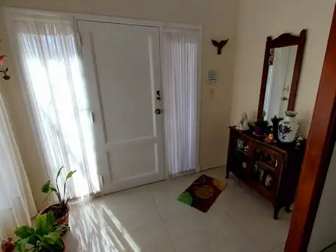 Casa en Venta en Miramar, USD 140.000