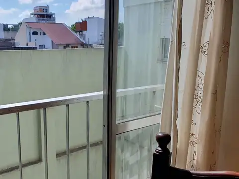 Departamento 3 amb. en venta en Valentín Alsina