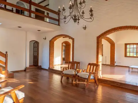 Casa en Venta y/o Alquiler, 5 Ambientes, El Cazador, Escobar, GBA Norte