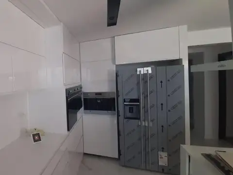 Departamento en Venta con 2 cocheras