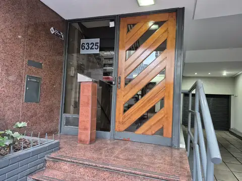 Regio Monoambiente 38m2 dividido IDEAL USO PROFESIONAL, 1º Piso con amplia Escalera y Ascensor, Apto vivienda