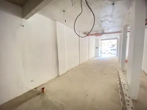 Paraguay 2800 - Local