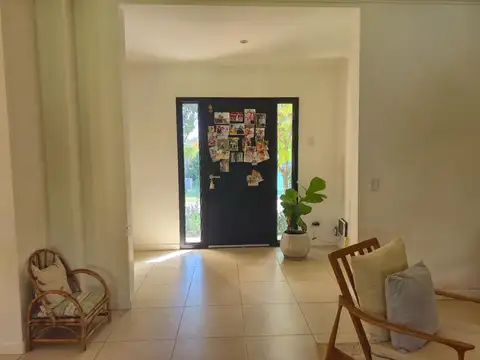 Casa en Venta en Los Olivares, USD 275.000