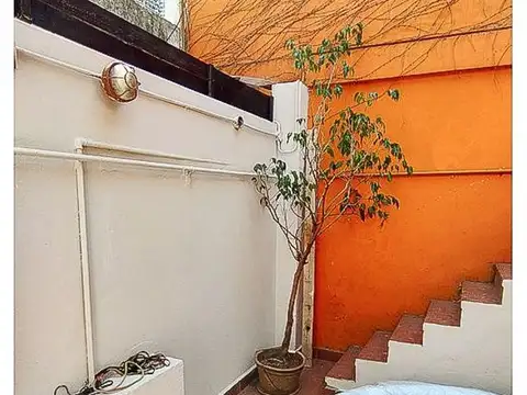Depto Tipo Casa 3 ambientes con 2 baños