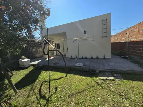 Casa 3 amb en Libertad - Asfalto - Gran fondo libre