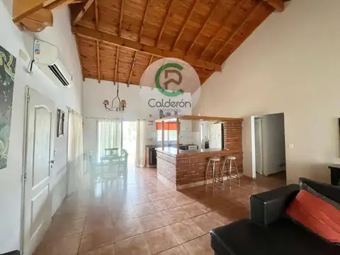 Casa en Alquiler de 3 dormitorios