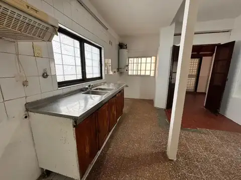 CASA - BARRIO FOMENTO 9 DE JULIO - LUCIANO TORRENT 2933