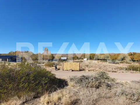 VENTA LOTE 1578 m2  EN PIEDRA DEL AGUILA