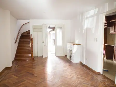 Casa en Alquiler en La Lucila, USD 2.900
