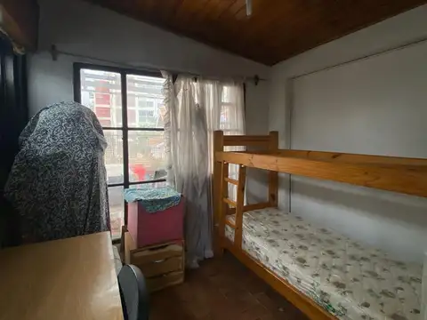 VENTA EN BLOCK - 2 LOCALES - 2 DEPARTAMENTOS EN ACASSUSO SAN ISIDRO