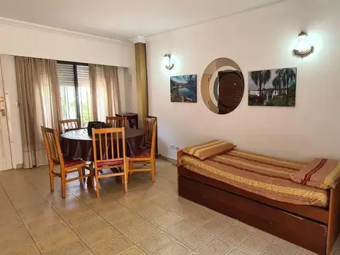 Depto Tipo Casa en Venta 25 años