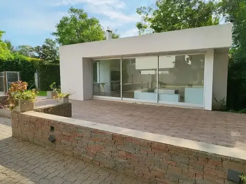 Casa en Venta en City Bell, USD 149.000
