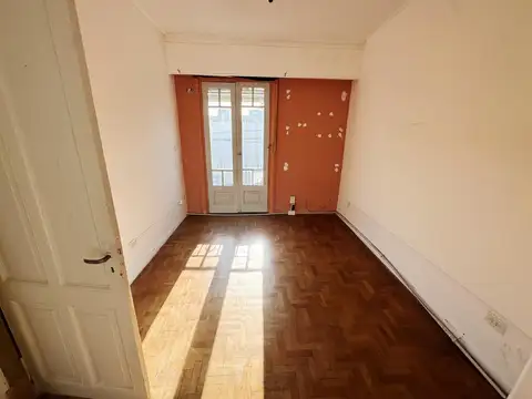 Local en Alquiler en San Fernando Vías  /  Centro, $ 900.000