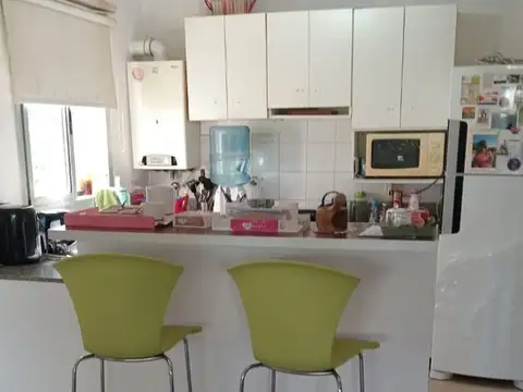 Casa en Alquiler con 1 cochera