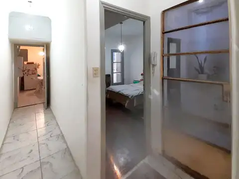 Depto Tipo Casa en Venta 70 años