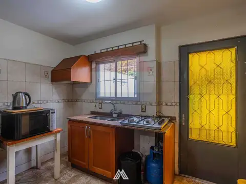 CASA EN VENTA 1 O 2 DORMITORIOS PATIO PRADO