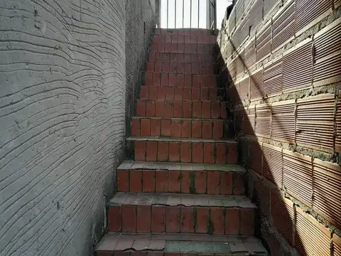 Depto Tipo Casa en Venta 20 años