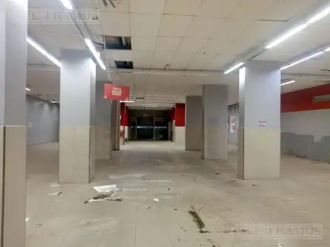 Local en Venta 40 años