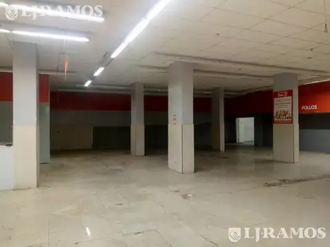 Inigualable Local en venta en San Nicolás