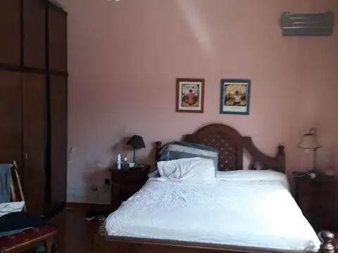 Casa 6 ambientes con 3 baños