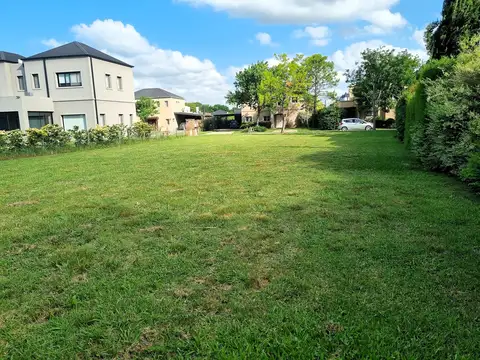 Terreno Lote  en Venta en Los Jazmines, Pilar del Este, Pilar