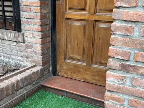 Casa 6 ambientes con 4 baños